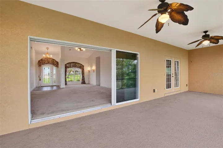 And again, you feel it—the home was shaped around the lake, bringing together light, water, and the way Florida living is meant to flow.