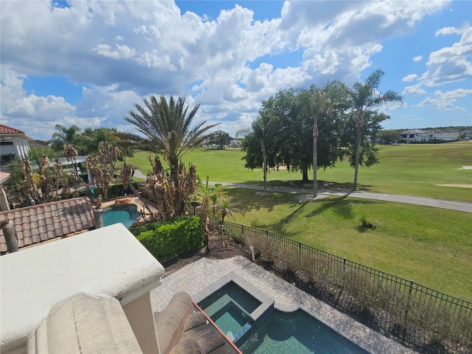 Golf View West Facing Back Yard