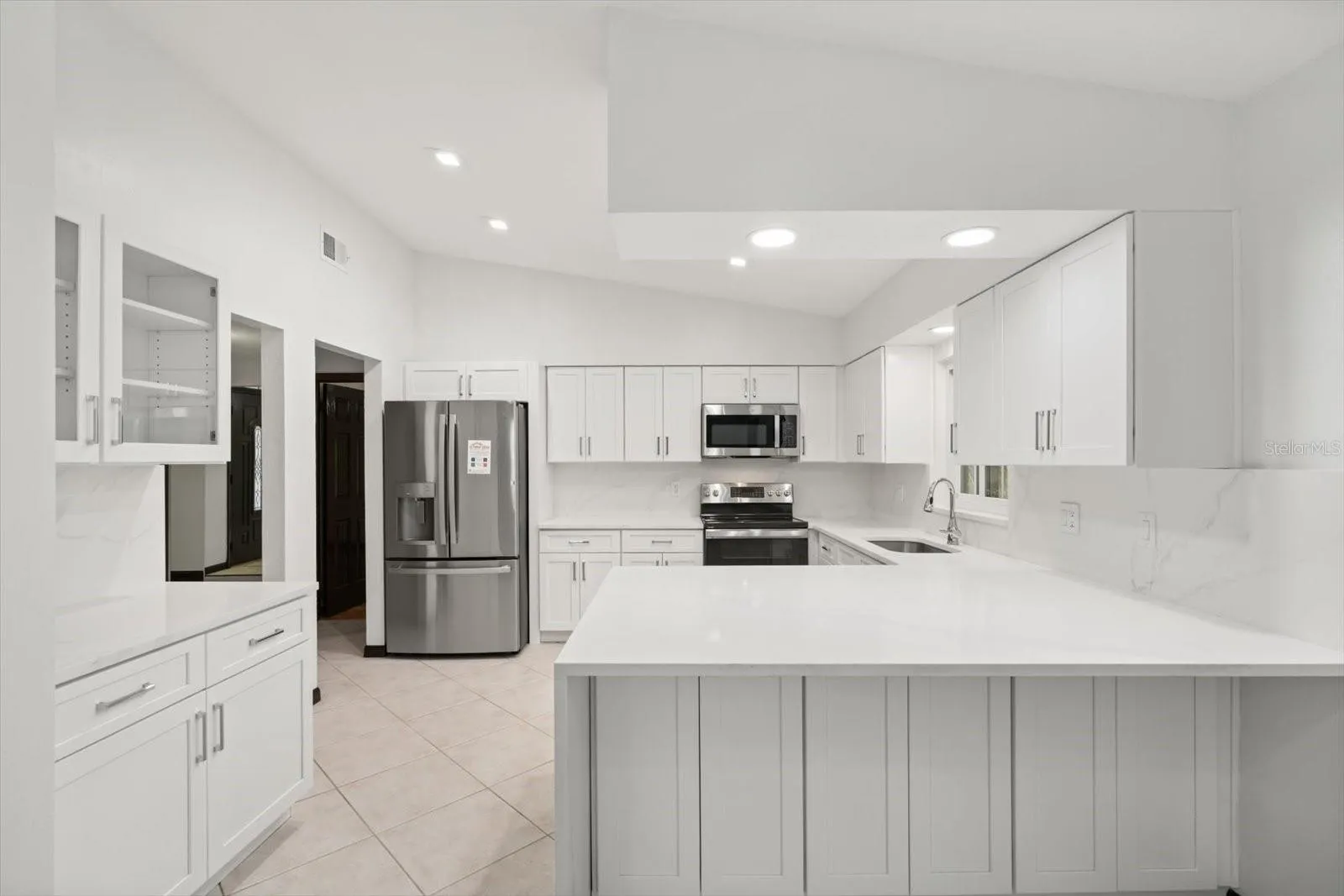 New stainless steel kitchen appliances