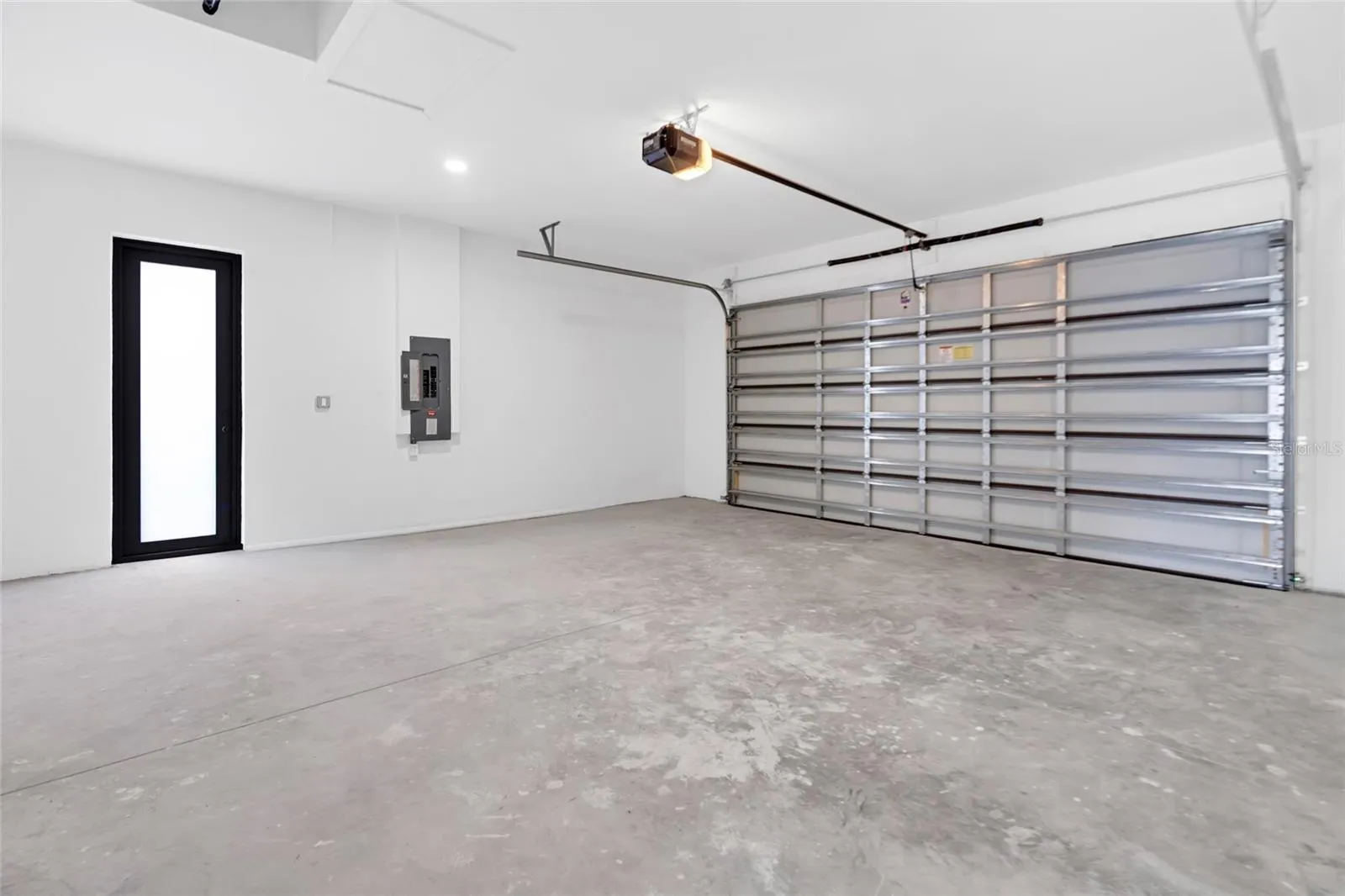 2 Car Garage
