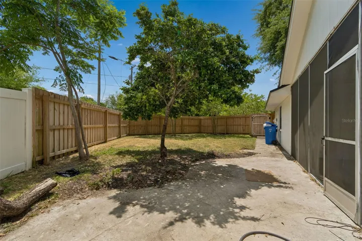 Side yard