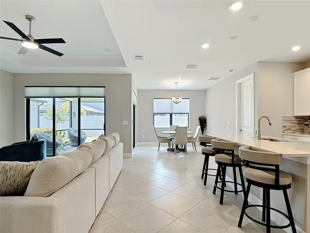 Living room, kitchen, dining room