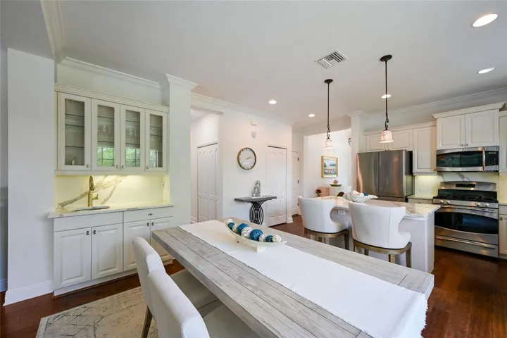 KITCHEN DINING COMBO