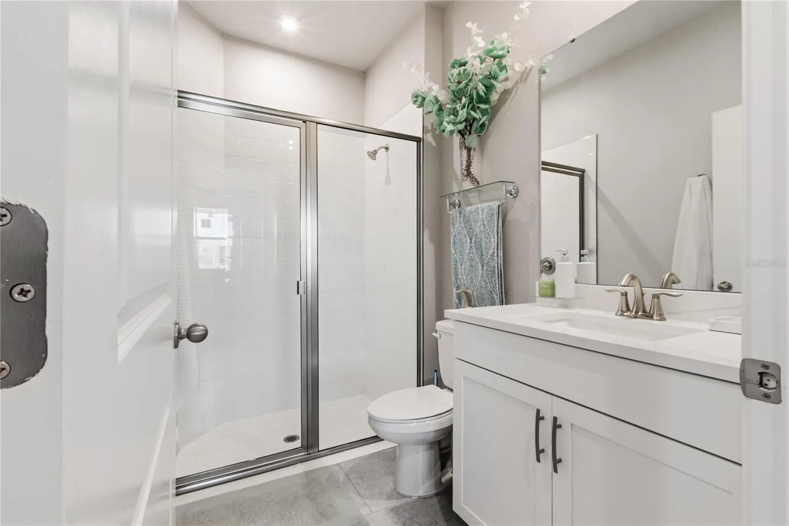 1st full bathroom 1st floor