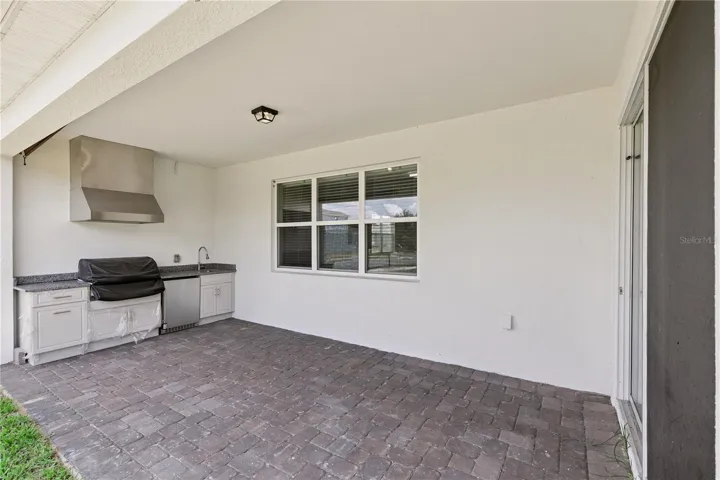 Summer Kitchen