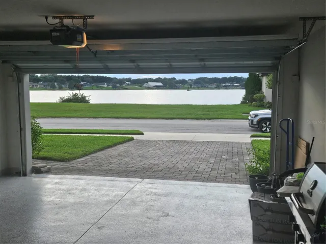 Garage w/View of Lake Tennessee