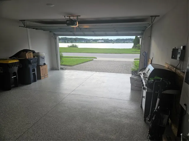Epoxied Garage Floor