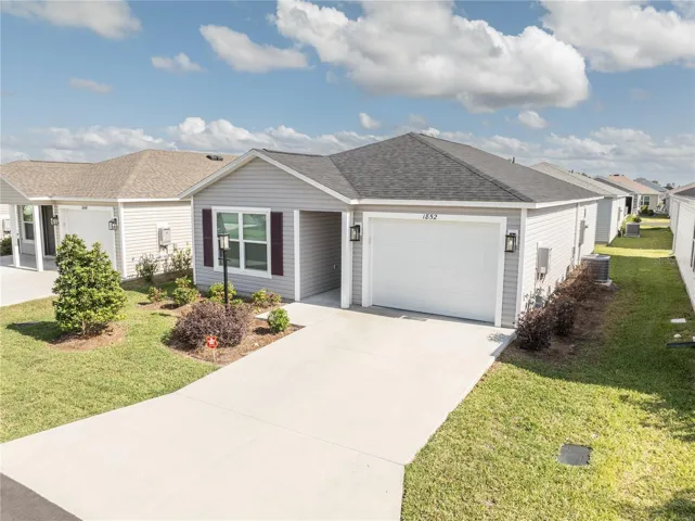 Front view of home