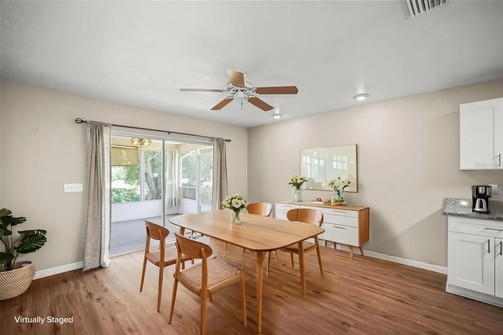 Virtually Staged Dining room