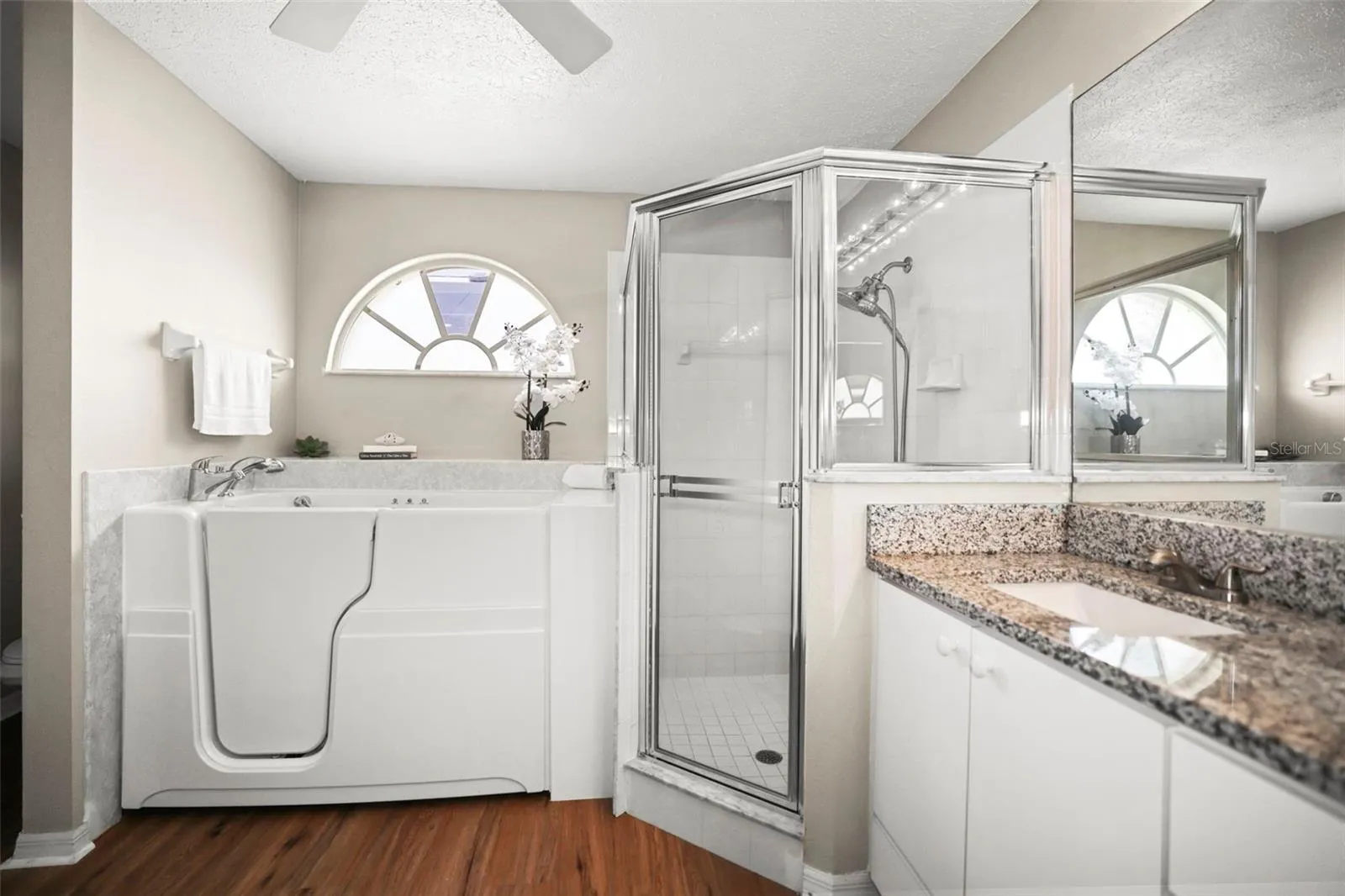 Relax and upwind in your own whirlpool tub.