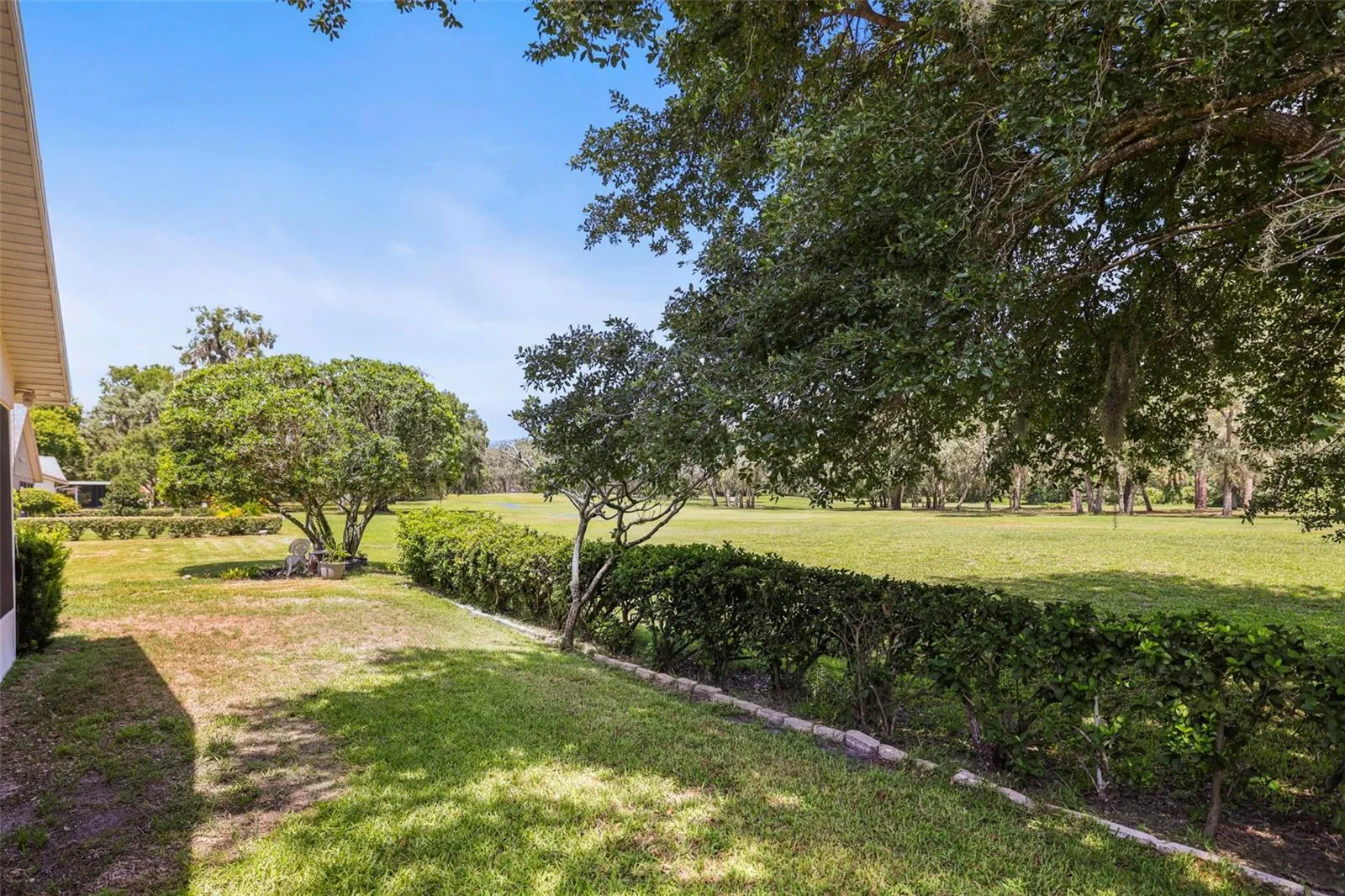 Golf course views from your backyard