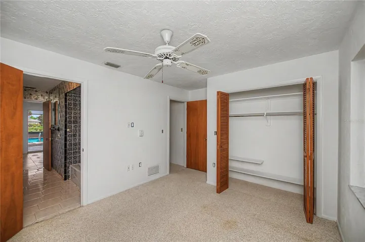 Sellers used den as 4th bedroom