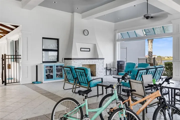 COMMUNITY AMENITY VERANDA