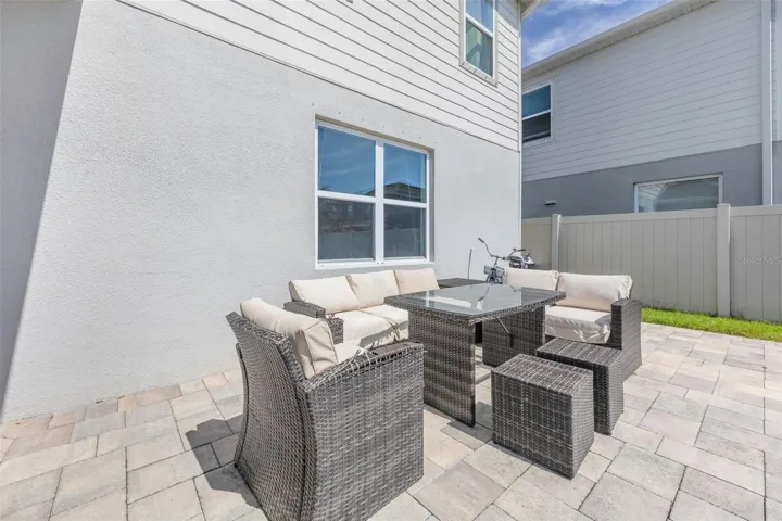 BACKYARD SEATING AREA