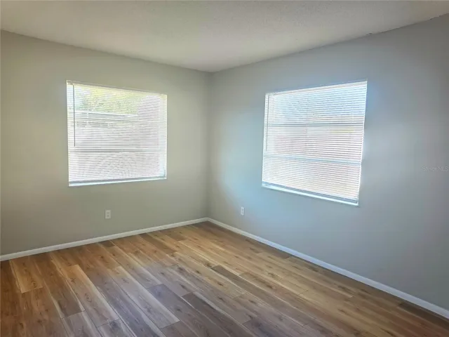 Bonus Room/Office/or additional bedroom