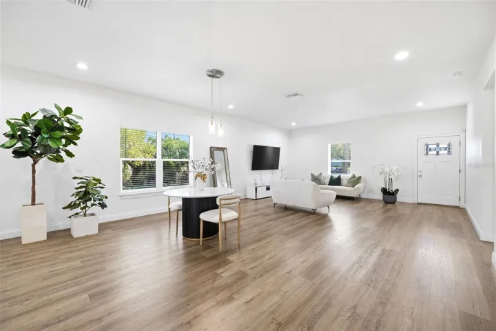 Living Room/Dining Room Combo