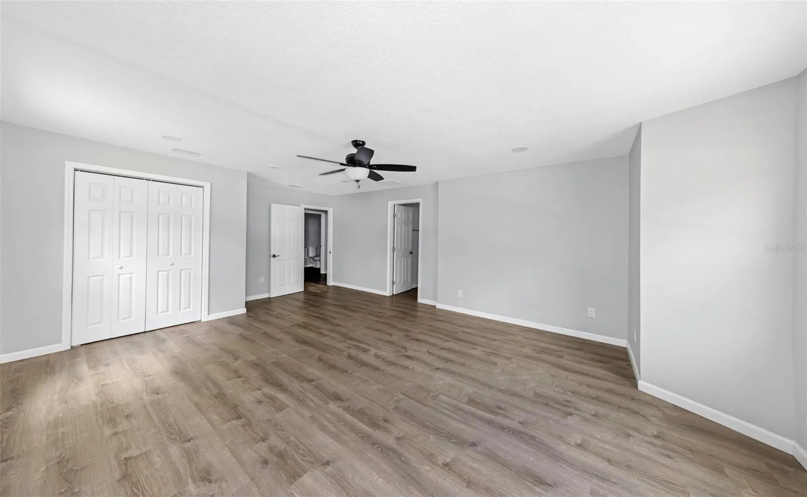 Master Bedroom - Reverse View