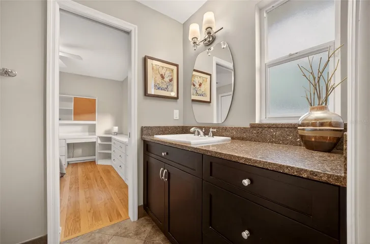 GRANITE CABINET TOP