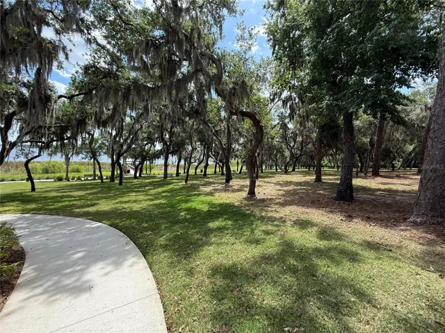 Waterside Lakeside Park