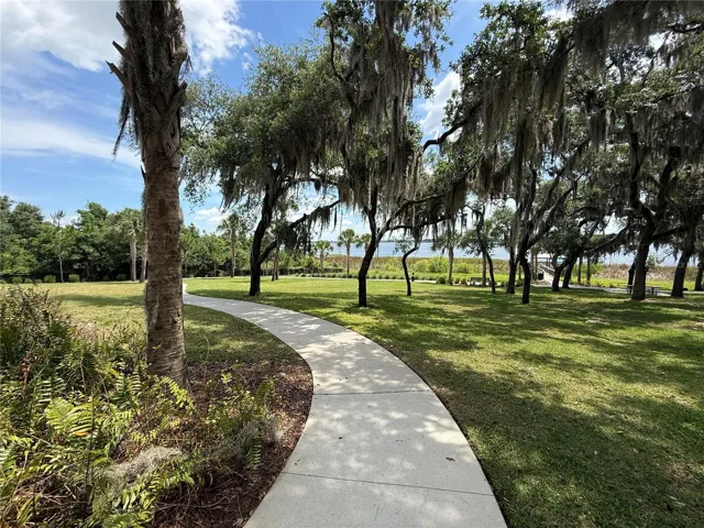 Waterside Lakeside Park