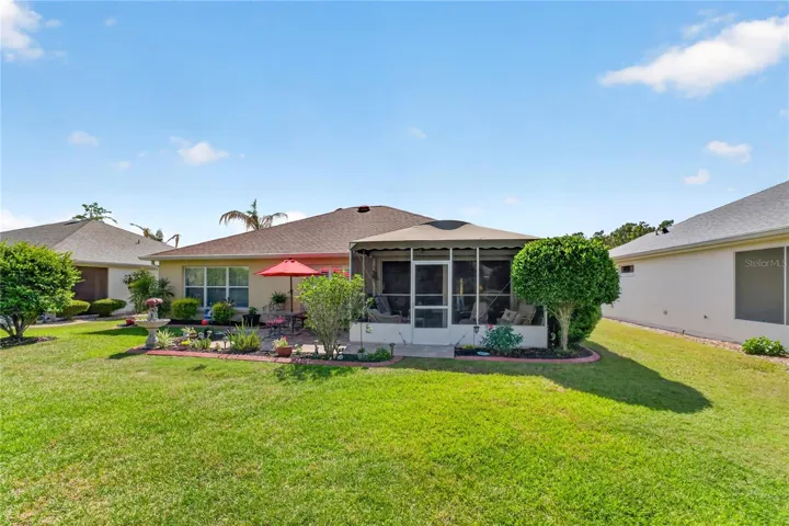 Large private back yard