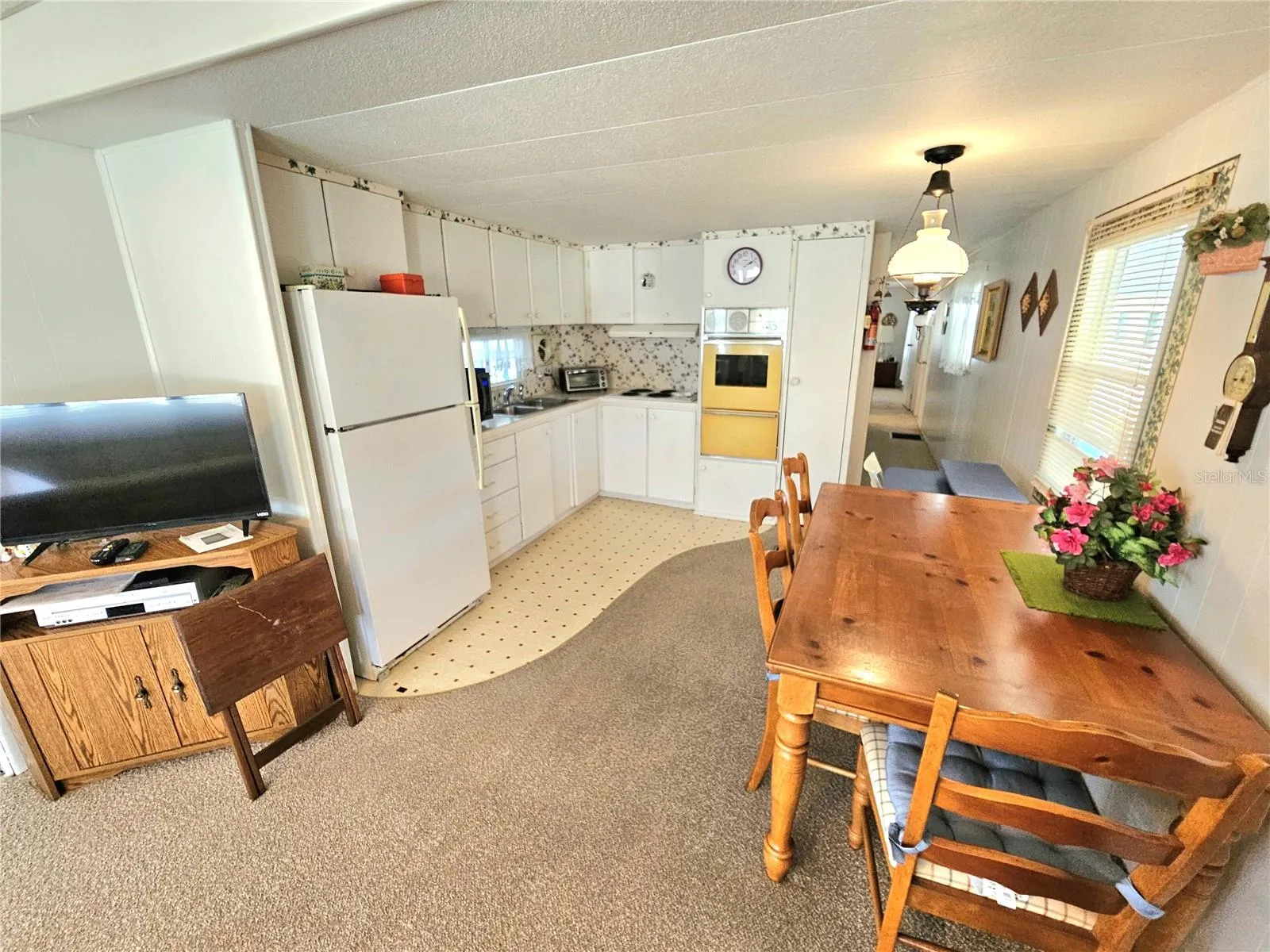 Kitchen/Dining
