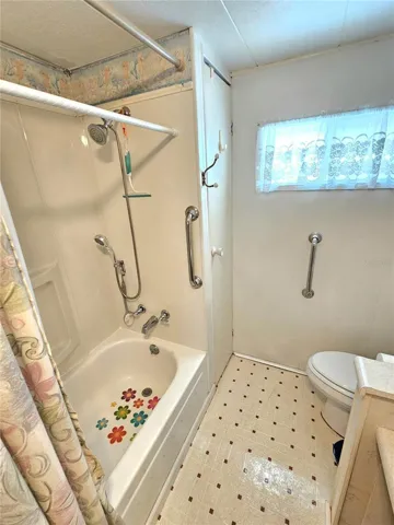 Main bathroom