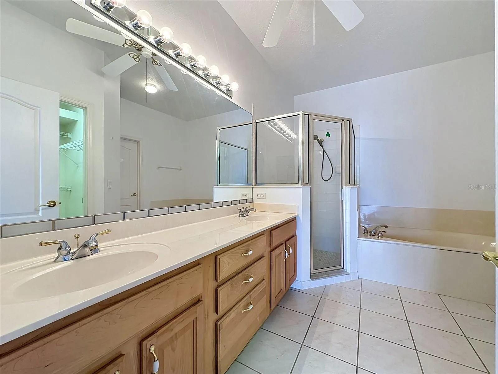 Primary Bath has dual sink vanity