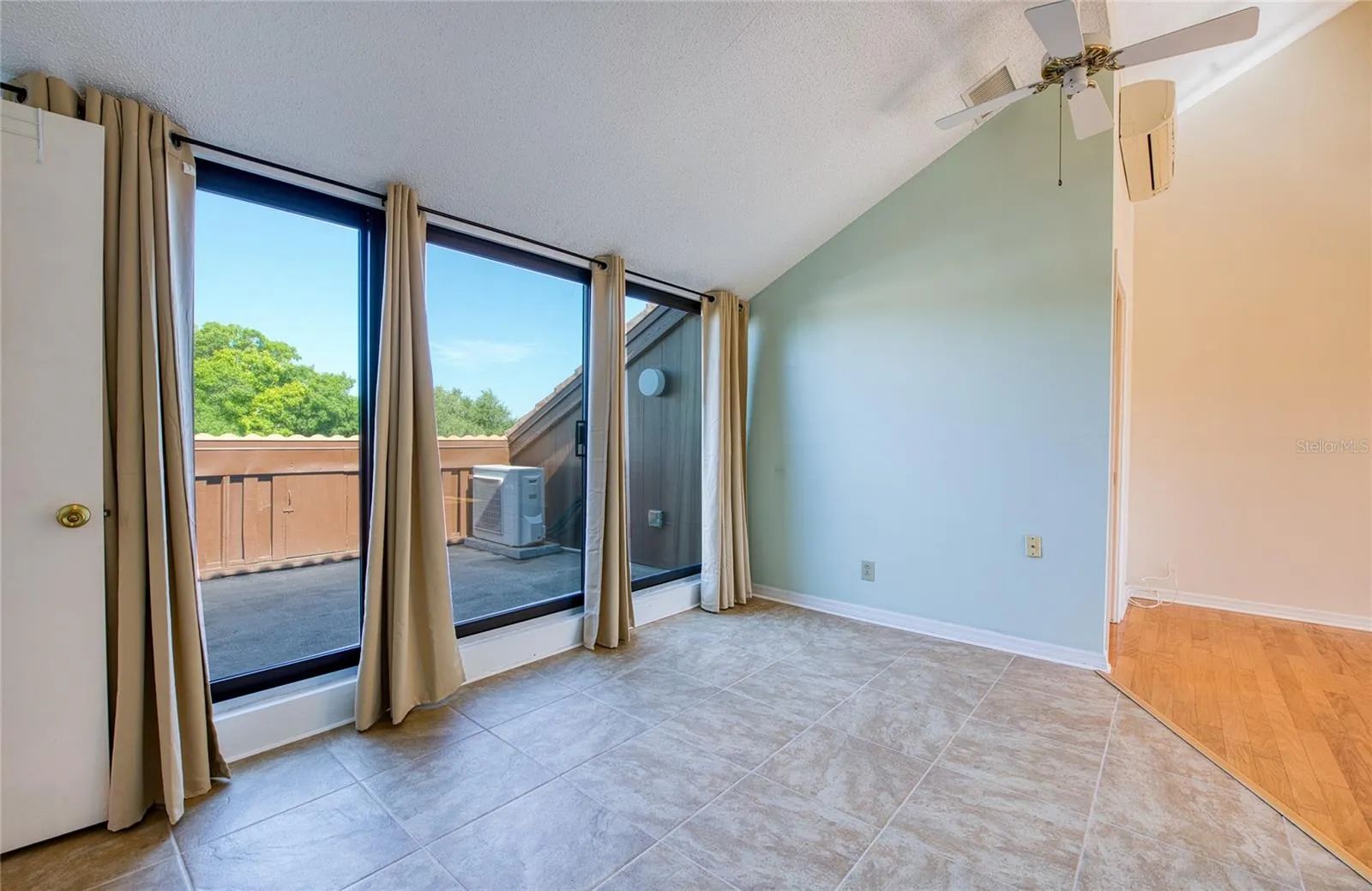 Second master bedroom upstairs
