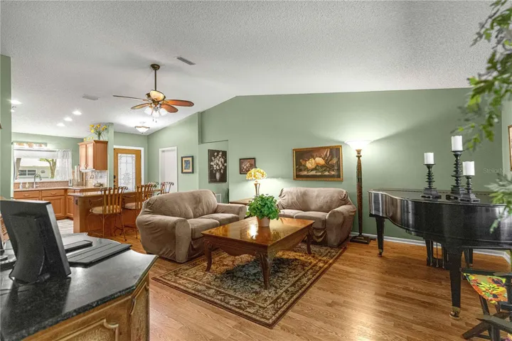 GREAT ROOM WITH VAULTED CEILINGS -     Piano -  Does Not Convey -