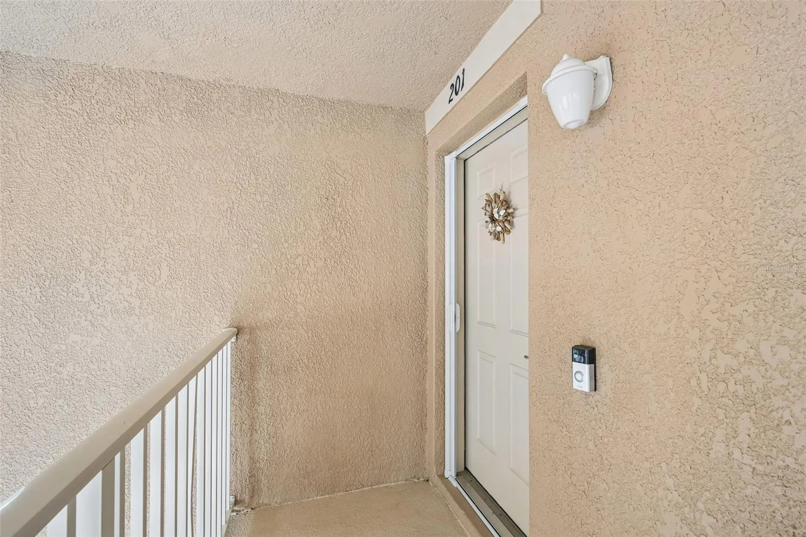 1003 FRONT DOOR