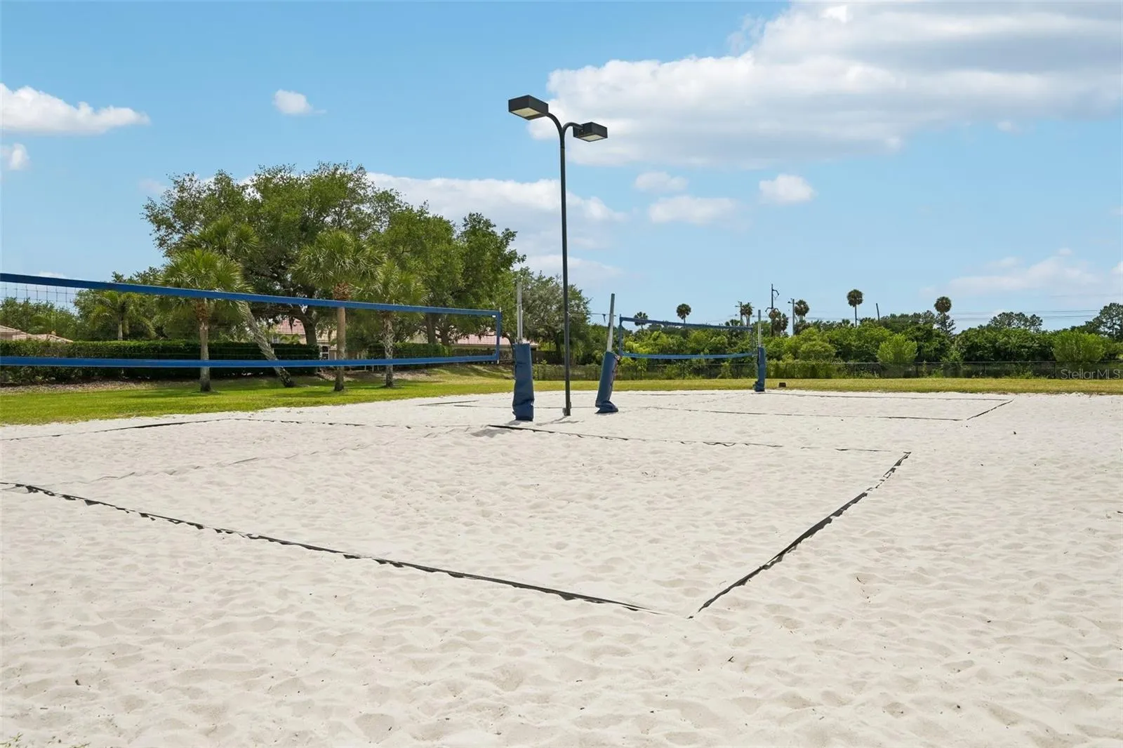 SAND VOLLEYBALL RECREATION