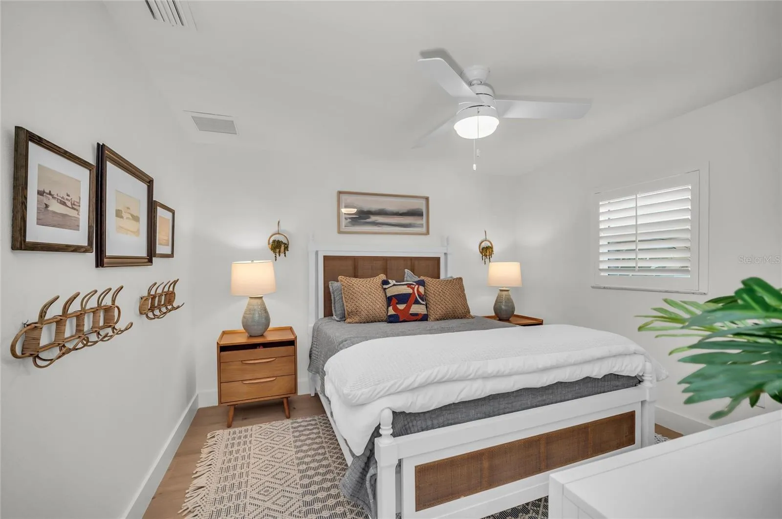 4t Bedroom /Den