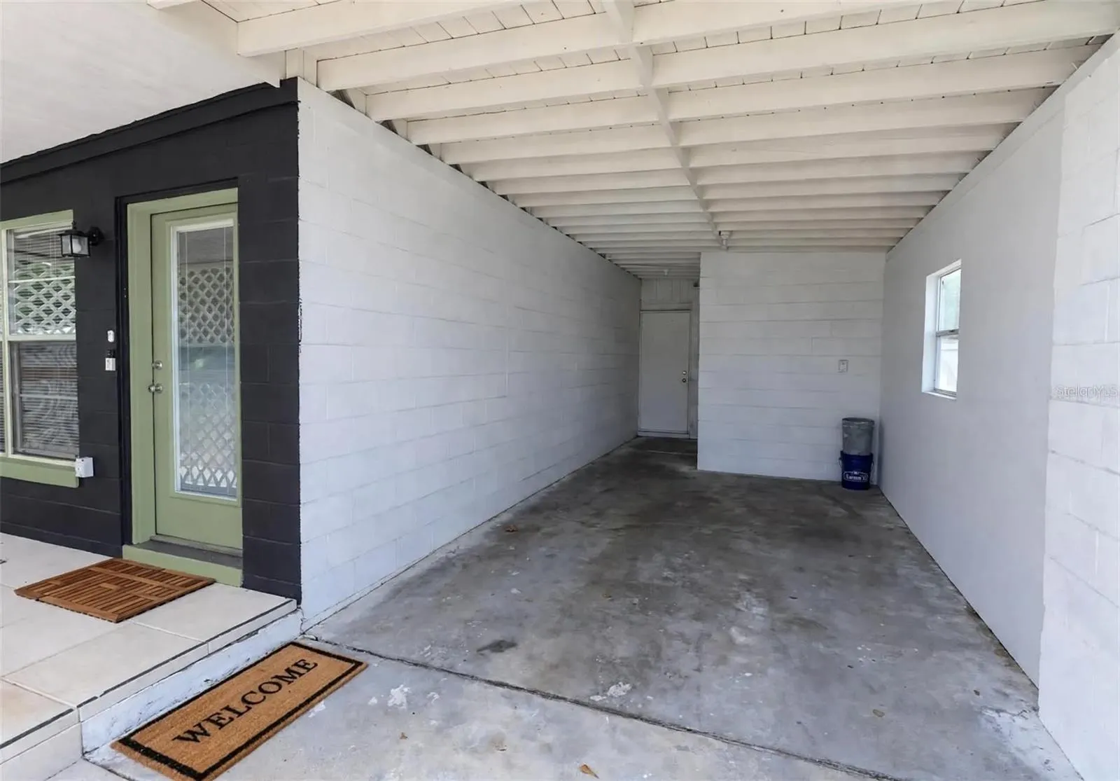 Carport