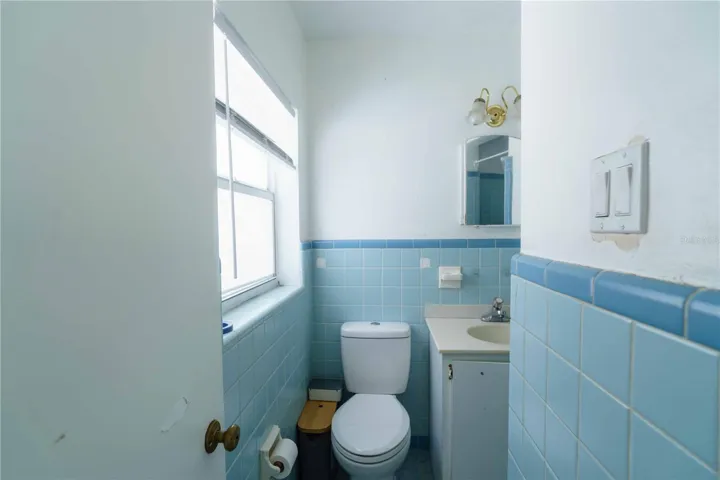 Primary ensuite bath