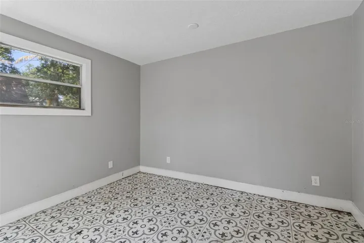 Detached Structure Could be used as a pool house, guest suite, gym, whatever your heart desires!