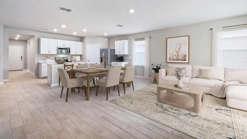 MODEL HOME