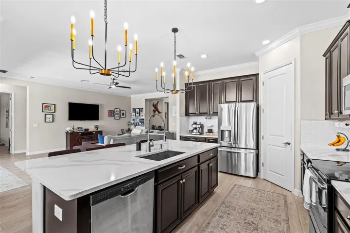 LUXURY LIGHTING