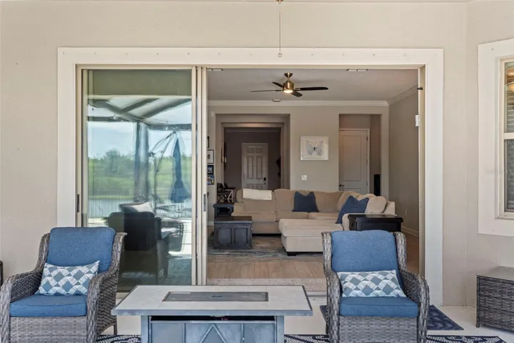 EASY ACCESS TO LIVING AREA