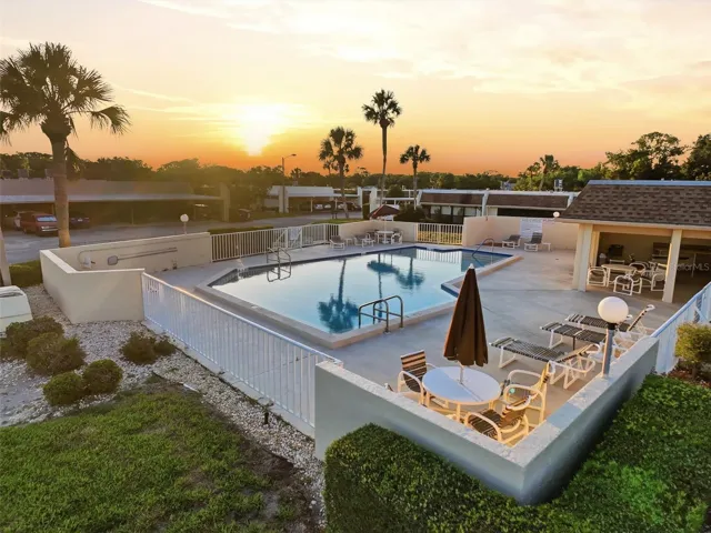 Private pool just for residents of Fairway Villas V