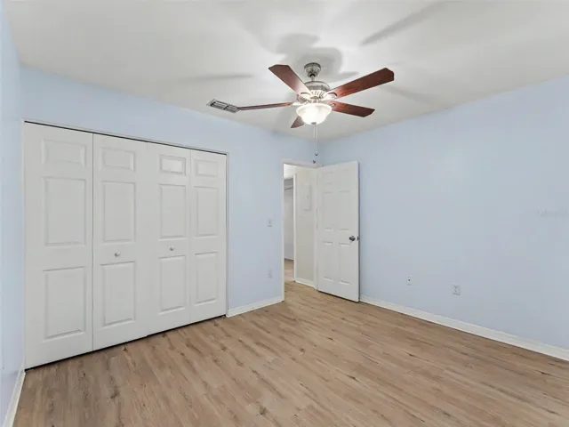 Guest bedroom