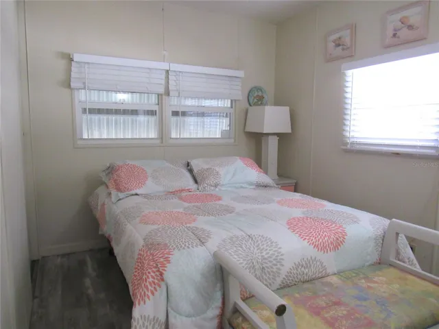 Primary ensuite bedroom