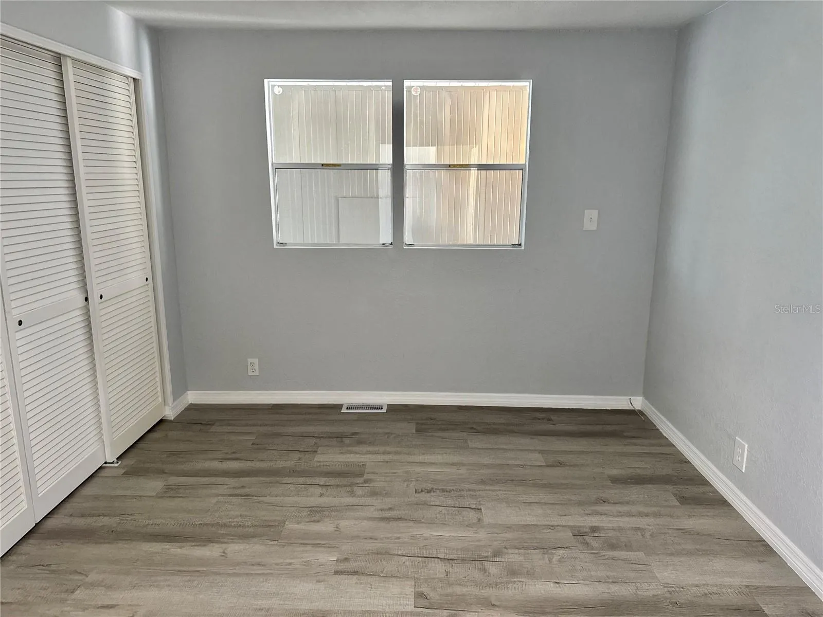 Guest bedroom