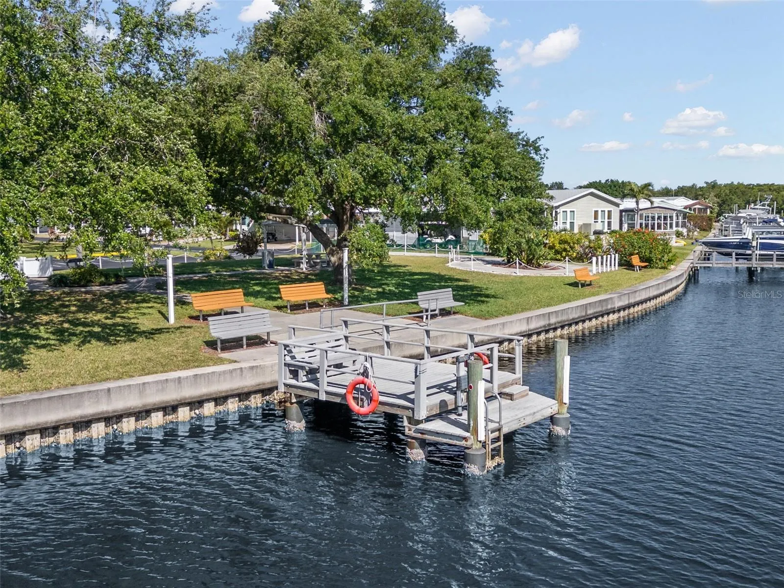 Community waterfront park