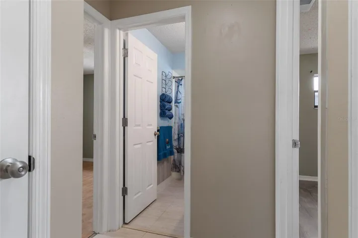 Hallway with 2 Linen Closets