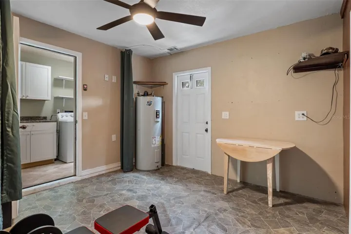 Bonus Room (Picture 1)