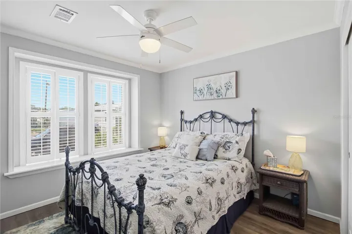 Tranquil guest space