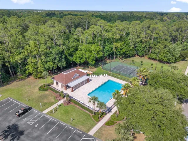 community pool, club house and pool