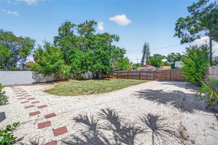 Gravel Driveway and Gate