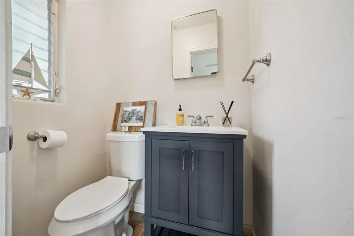 1/2 bath in second primary